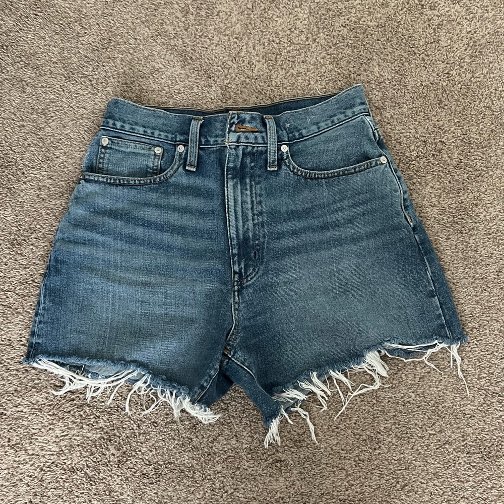 Madewell momjean short